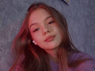 See ArleanWerling’s Cam Show Now