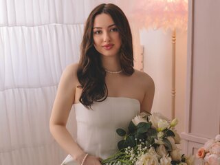 See ChristinaCox’s Cam Show Now