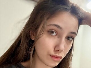 See LisetteColangelo’s Cam Show Now