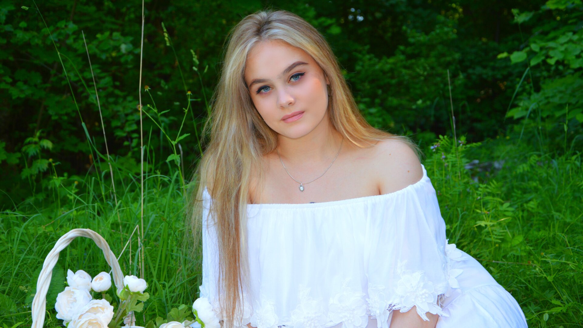 See MedisonWalker’s Cam Show Now