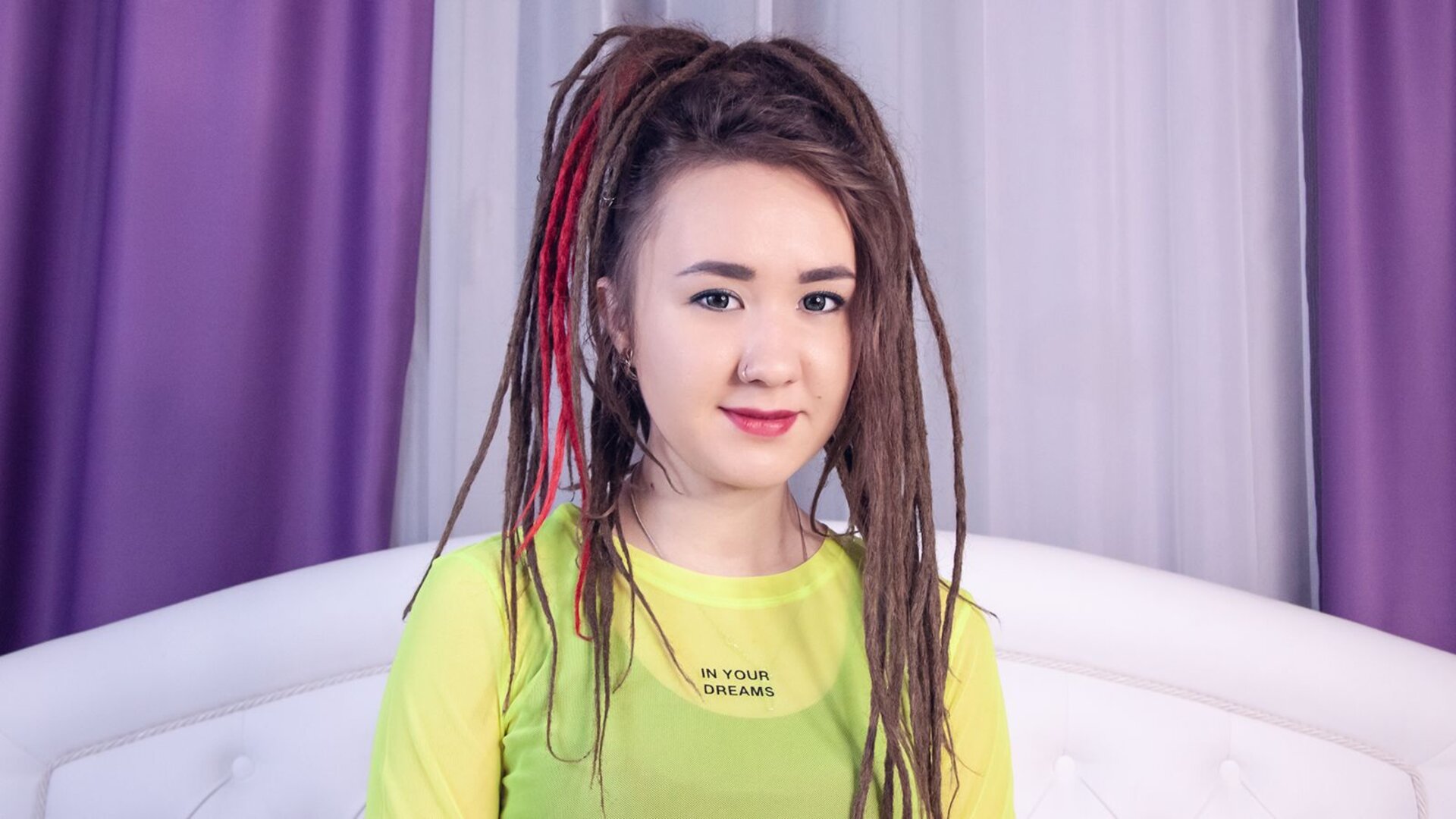 See MilenaLeon’s Cam Show Now