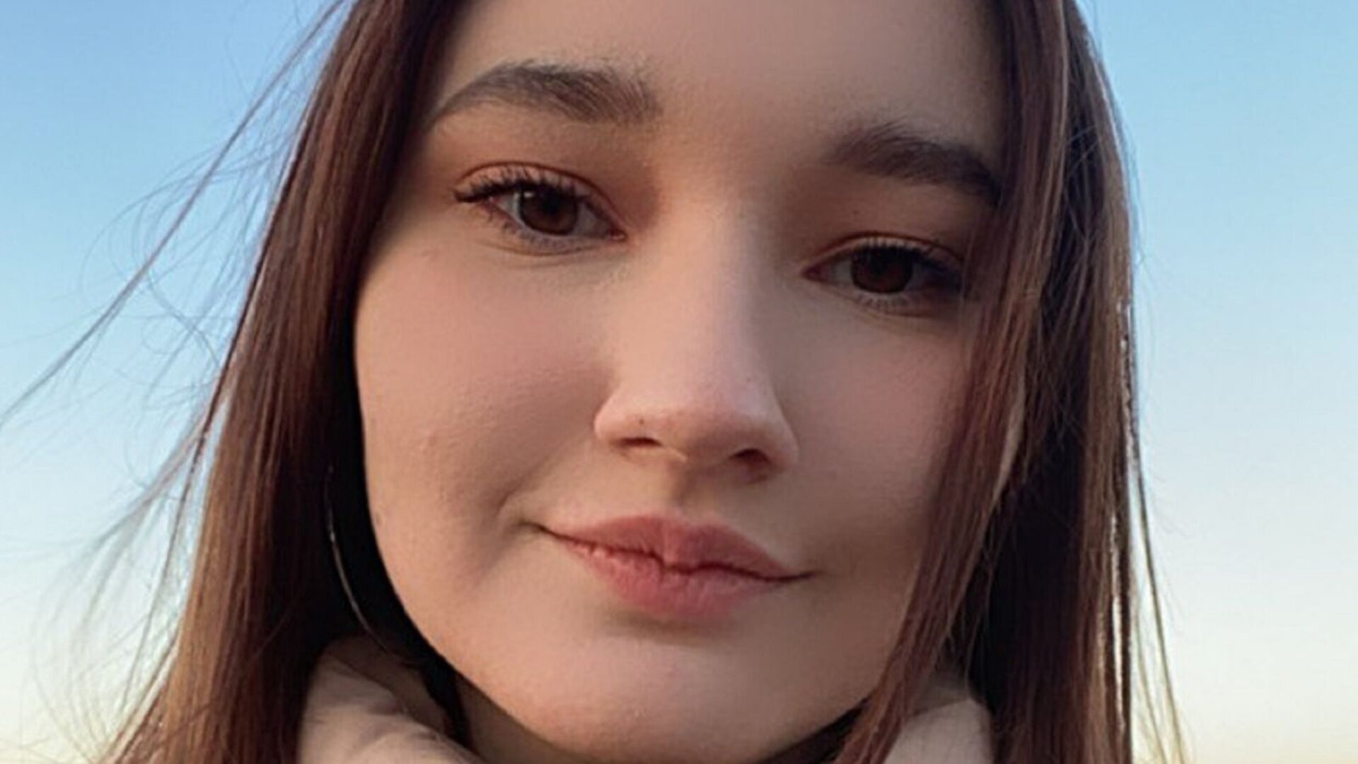 See MinaTurner’s Cam Show Now