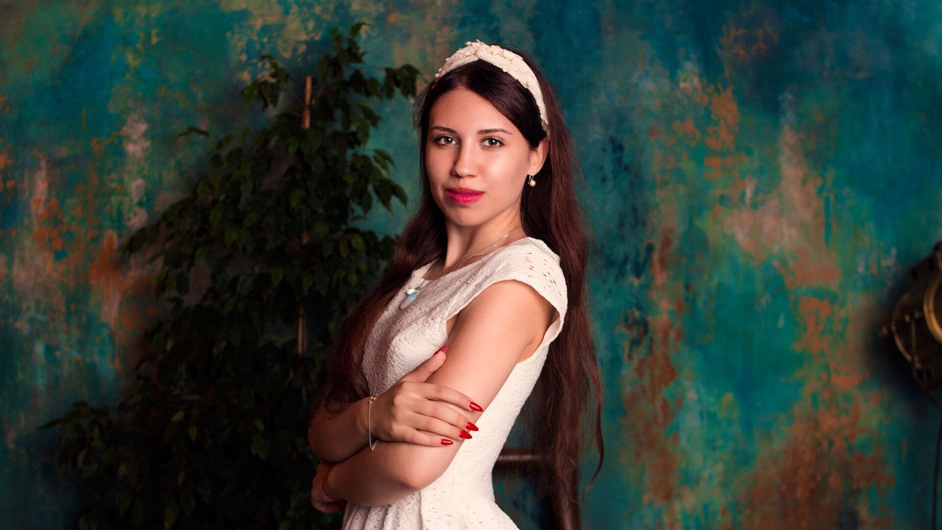 See MonikSmith’s Cam Show Now